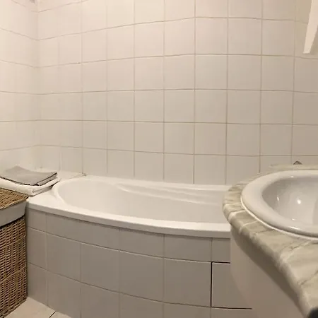 T2 Calme Cozy Hyper Centre - Vieux Port - Gare Apartment